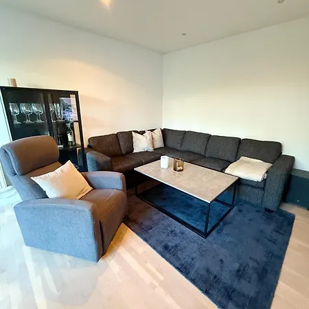 Modern 1 - Bedroom In Apartmán *